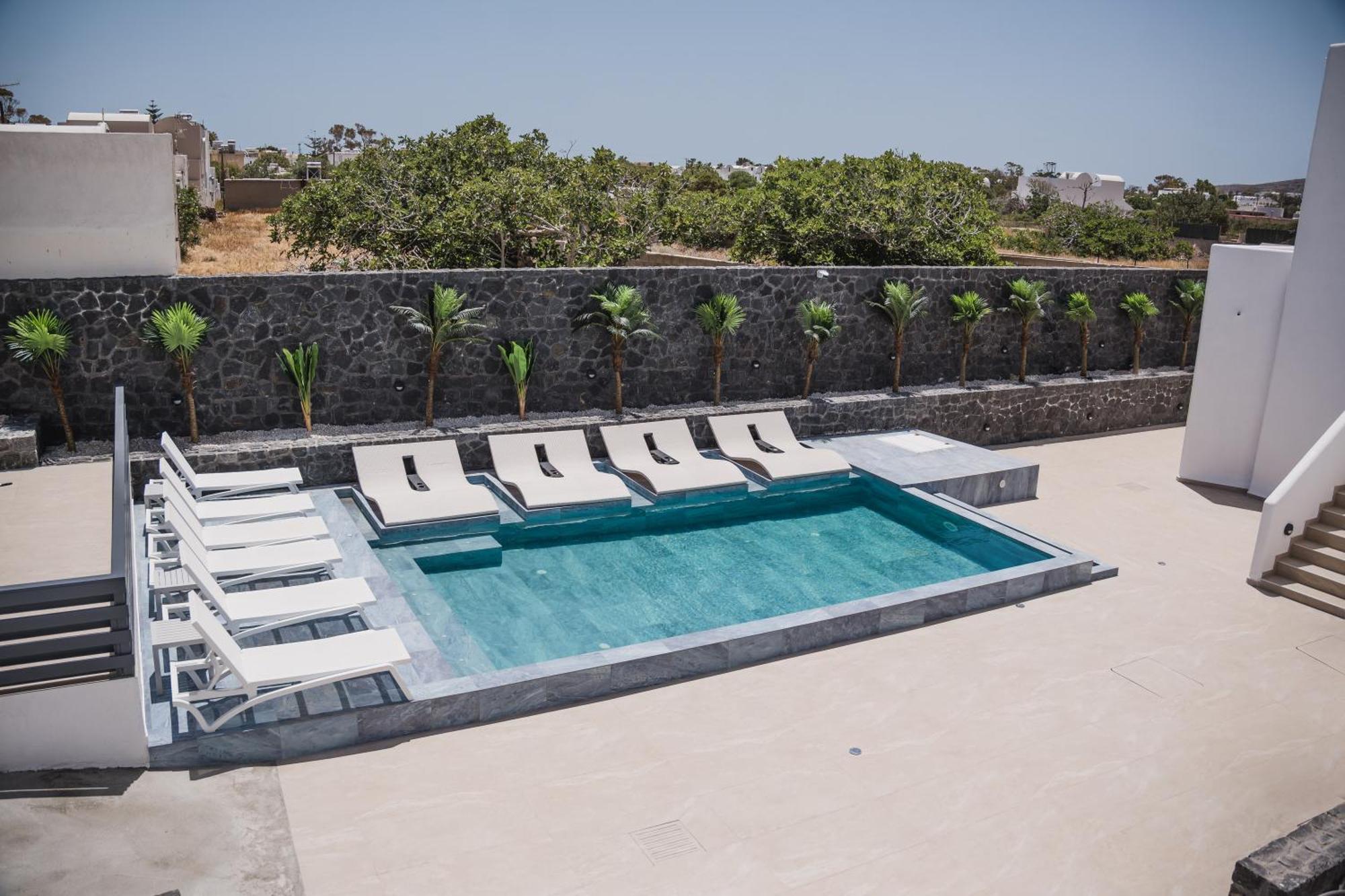 Kyma Perissa (Santorini)